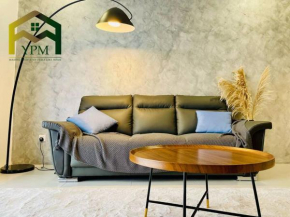 Armadale 3R3B w Netflix, Gala City, 10pax YPM52